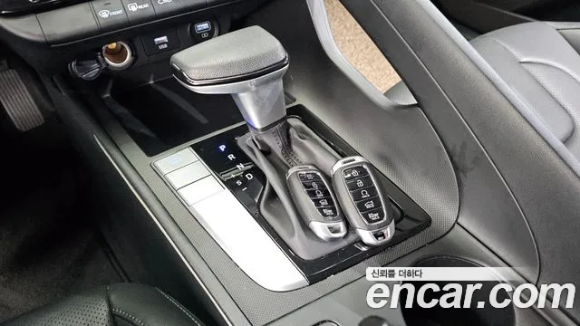 Hyundai AVANTE Avante (CN7) 1.6 LPi (Для проката) — Фото автомобиля 9