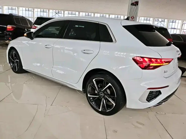 Audi A3 — Фото автомобиля 4