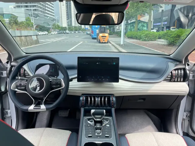BYD Yuan PLUS — Фото автомобиля 10