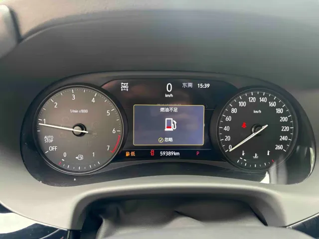 Buick Enclave — Фото автомобиля 10