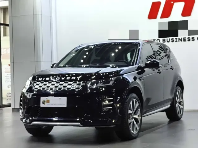 Фотография автомобиля — Land Rover Discovery Sport