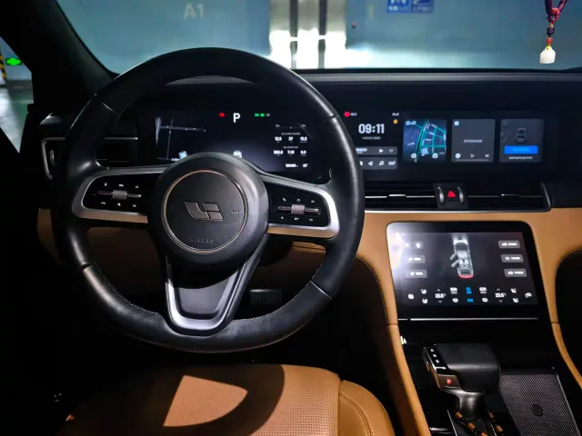 Li Auto ONE — Фото автомобиля 7