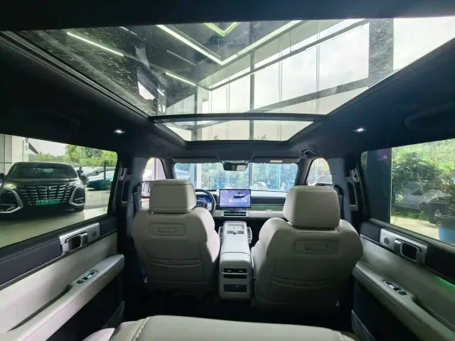 BYD FangChengBao Titanium 7 — Фото автомобиля 15