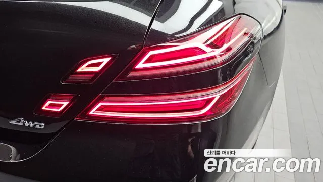 Genesis G70 — Фото автомобиля 23