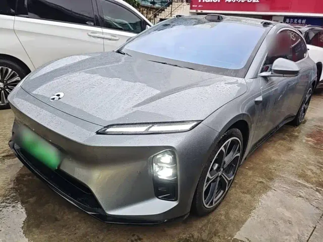 Фотография автомобиля — Nio ET5 Touring