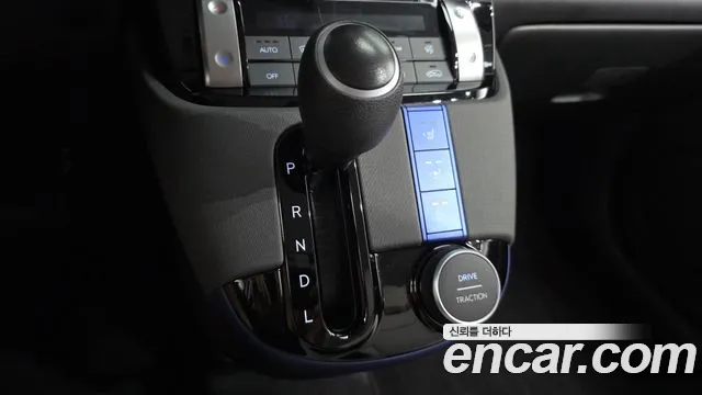 Hyundai Casper — Фото автомобиля 9