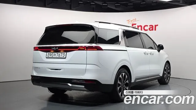 Kia Canival Carnival 4 поколение 7 мест Signature — Фото автомобиля 2