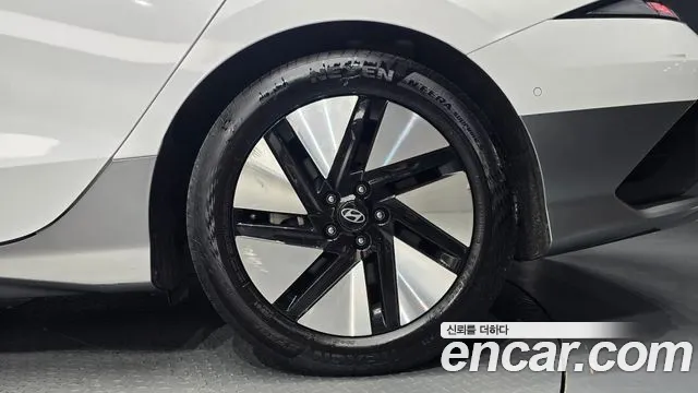 Hyundai Ioniq6 Ioniq 6 Long Range — Фото автомобиля 6