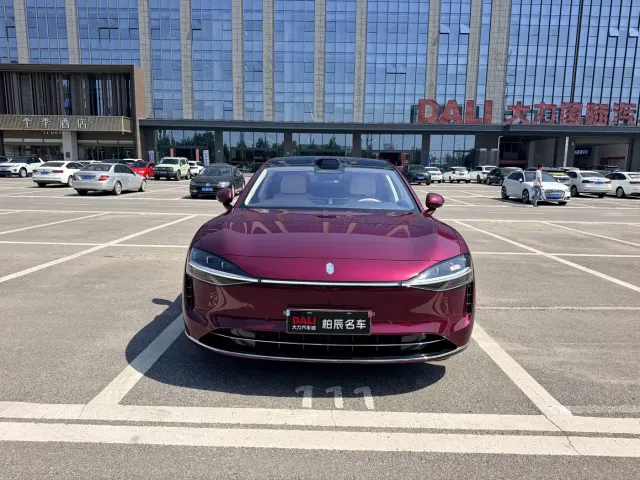 Stelato S9 — Фото автомобиля 2