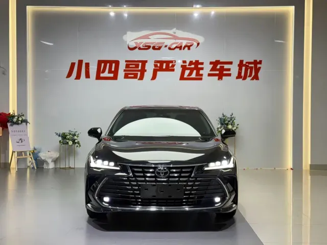 Toyota Avalon — Фото автомобиля 2