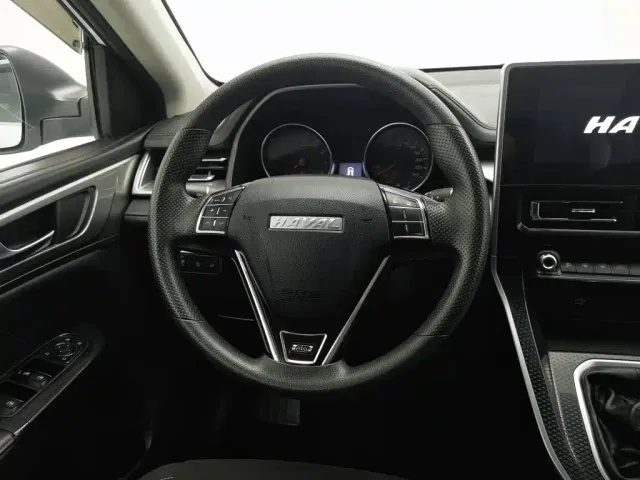 Haval M6 — Фото автомобиля 11