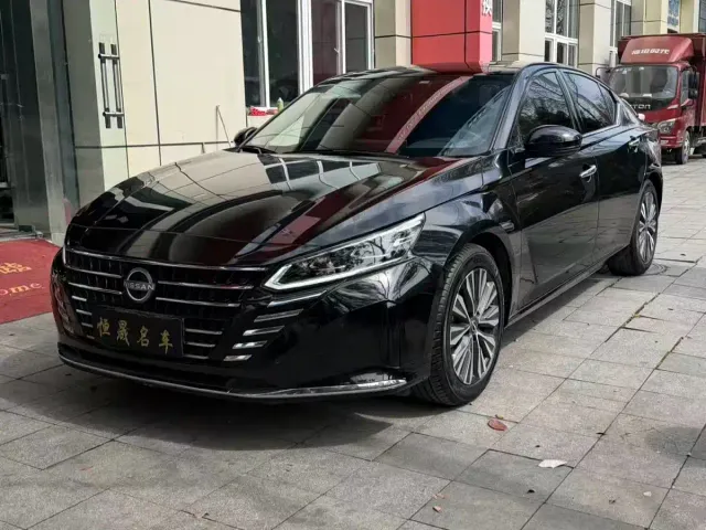 Фотография автомобиля — Nissan Teana
