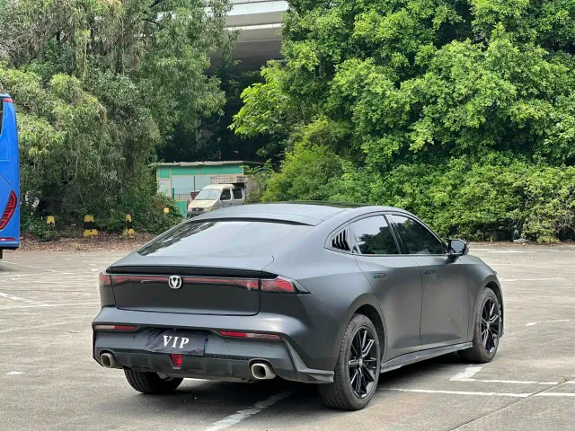 Changan UNI-V — Фото автомобиля 13