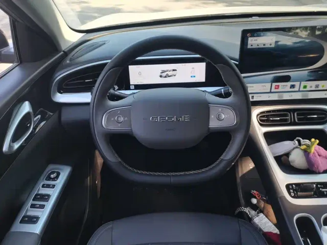Geely Starry Wish — Фото автомобиля 11