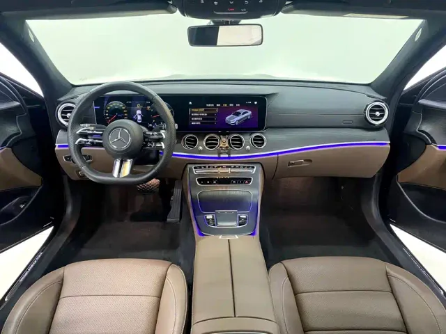 Mercedes-Benz E-Class — Фото автомобиля 10