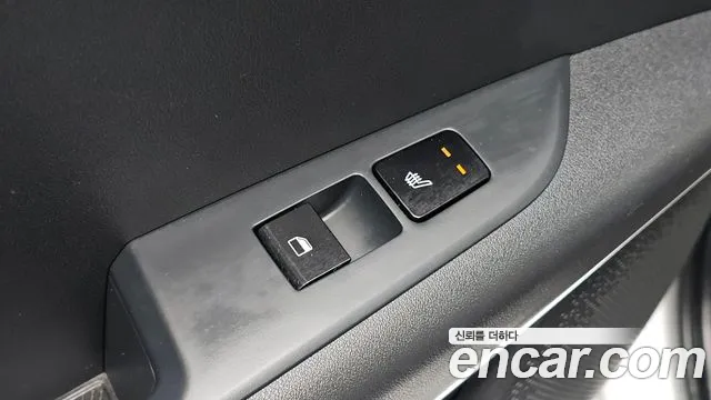 Kia Niro The All New — Фото автомобиля 29