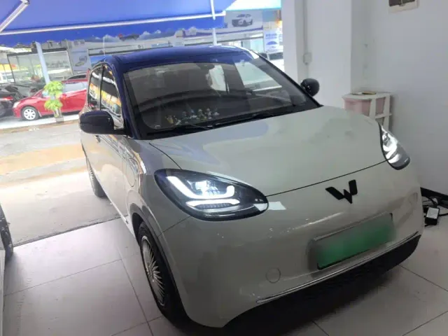 Wuling Bingo — Фото автомобиля 21