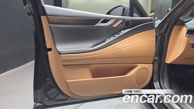 Genesis G80 Бензин 3.5 турбо AWD — Фото автомобиля 24