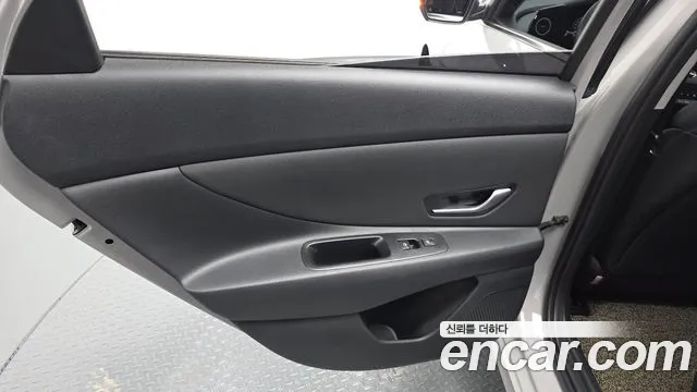 Hyundai AVANTE Avante (CN7) — Фото автомобиля 24