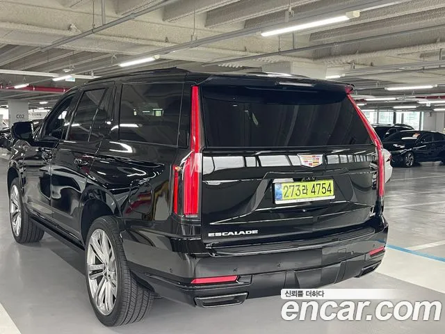 Cadillac Escalade Generation 5 — Фото автомобиля 4