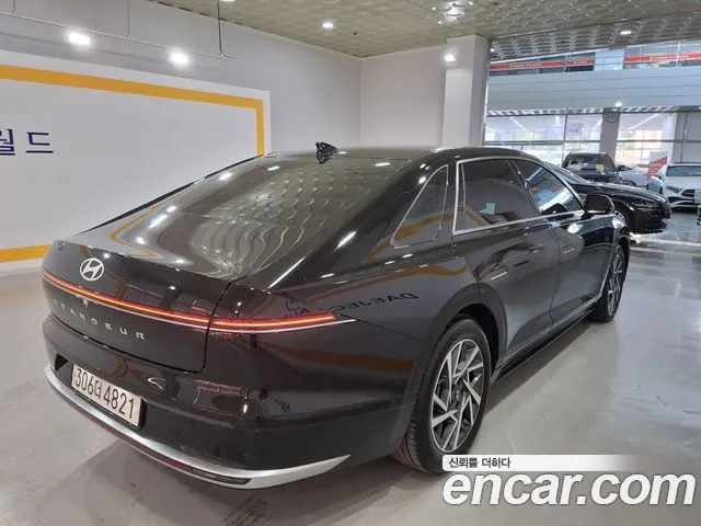 Hyundai Grandeur GN7 — Фото автомобиля 6