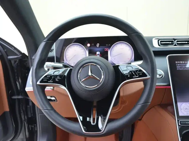 Mercedes-Benz S-Class — Фото автомобиля 9