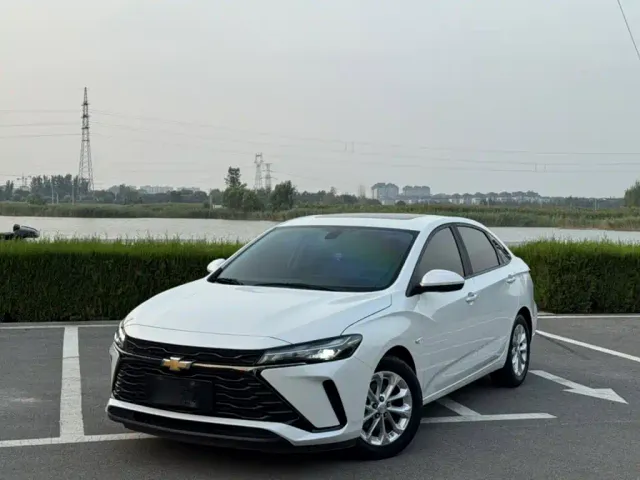 Chevrolet Monza — Фото автомобиля 21