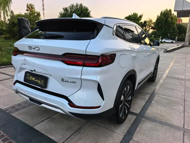 BYD Song PLUS — Фото автомобиля 5