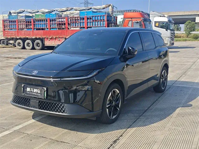 Фотография автомобиля — Toyota BoZhi 3X