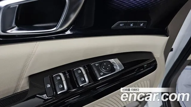 Kia Canival Carnival 4 поколение Дизель 9 мест Signature — Фото автомобиля 28