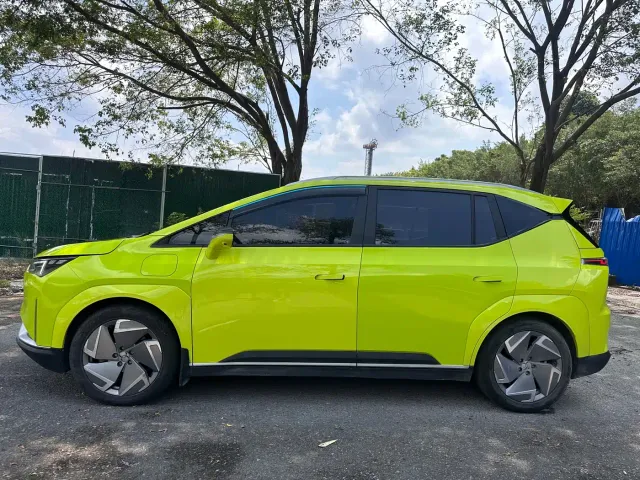 Hycan Z03 — Фото автомобиля 4