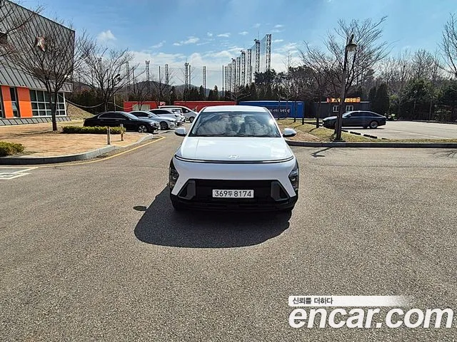 Hyundai Kona SX2 — Фото автомобиля 3