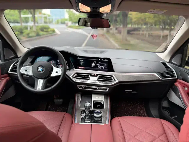BMW X5 — Фото автомобиля 11