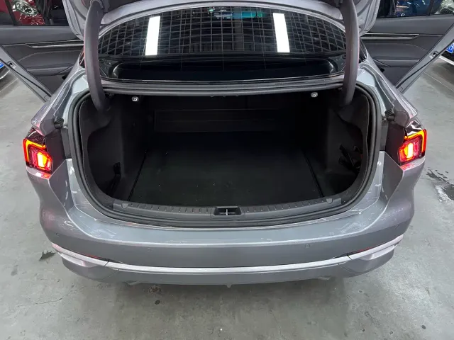 Ford Mondeo — Фото автомобиля 16
