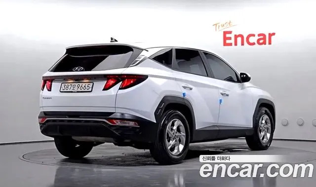 Hyundai Tucson Tucson (NX4) Бензин 1.6 турбо 2WD — Фото автомобиля 2