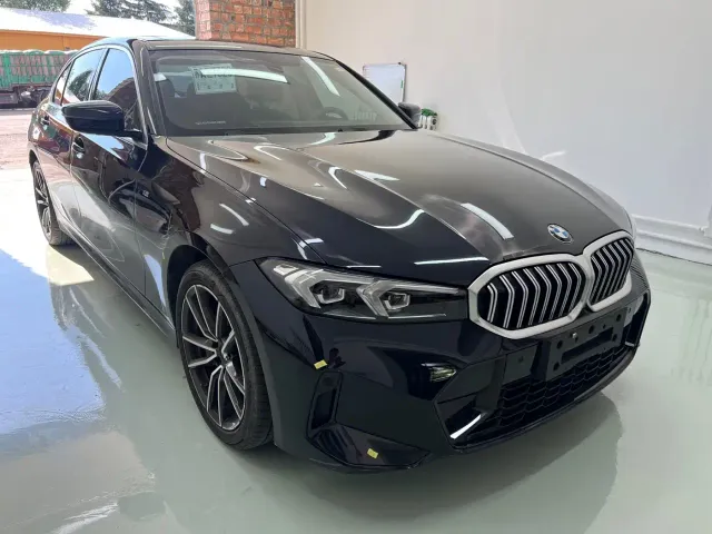 BMW 3 Series — Фото автомобиля 3
