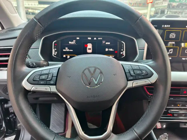 Volkswagen Lavida — Фото автомобиля 11