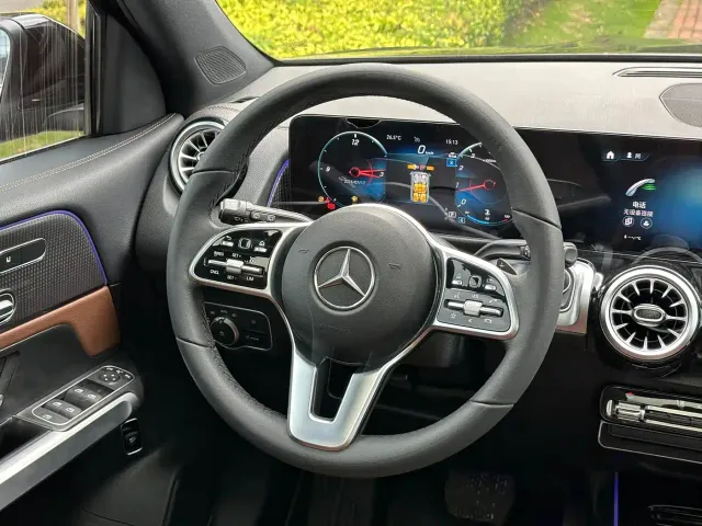 Mercedes-Benz GLB-Class — Фото автомобиля 14