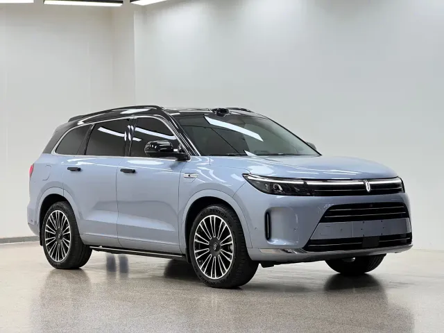 Aito M7 — Фото автомобиля 3