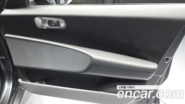 Hyundai Ioniq 6 — Фото автомобиля 13