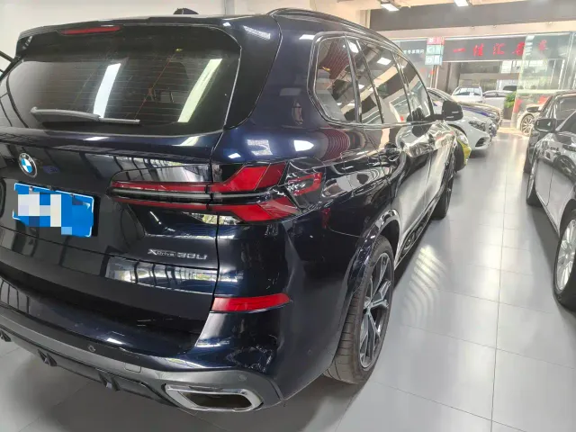 BMW X5 — Фото автомобиля 15