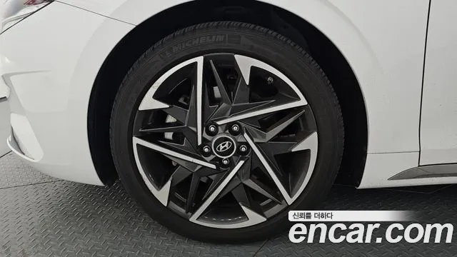Hyundai Grandeur — Фото автомобиля 4