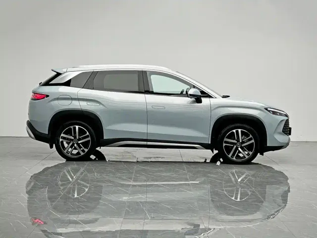 BYD Song L DM-i — Фото автомобиля 7