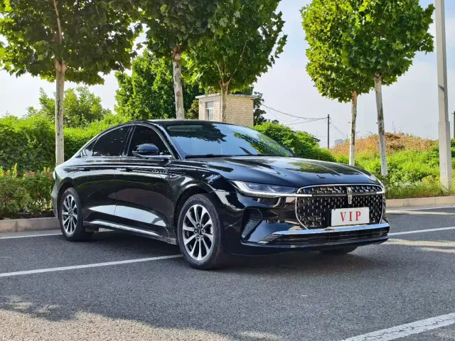 Lincoln Z — Фото автомобиля 5