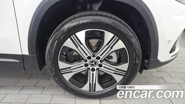 Mercedes-Benz EQA — Фото автомобиля 20