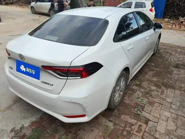 Toyota Corolla — Фото автомобиля 3