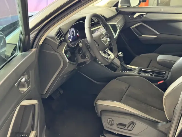 Audi Audi Q3 2021 35 TFSI Fashion Sport — Фото автомобиля 9