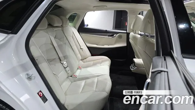Hyundai Grandeur New — Фото автомобиля 17