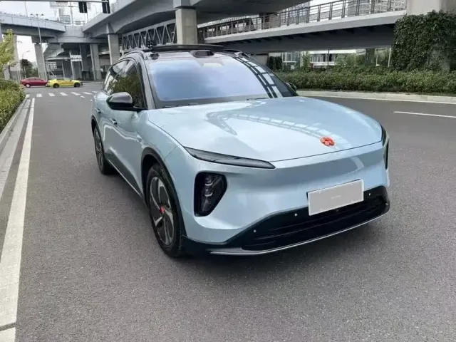 Nio ES6 — Фото автомобиля 2