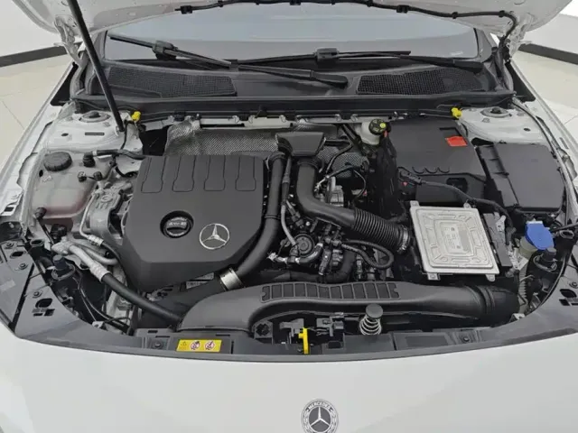 Mercedes-Benz A-Class — Фото автомобиля 10